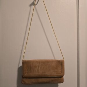 Vintage Tan Clutch with Suede Texture and Structured Design